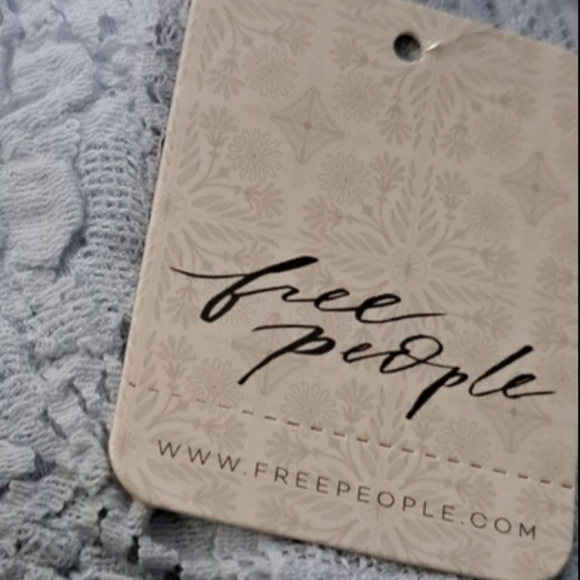 NWT FREE PEOPLE TAYLOR TOP IN GREY DAWN - Picture 3 of 3